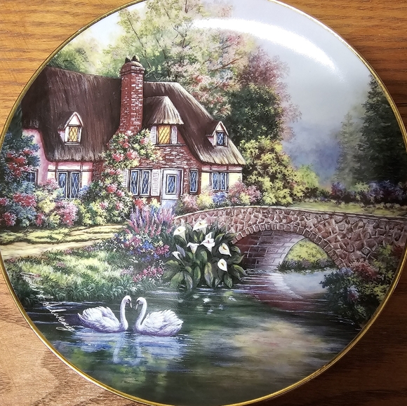Franklin Mint- Cottage at Meadowgate, Ltd Edt Plate - Picture 1 of 2
